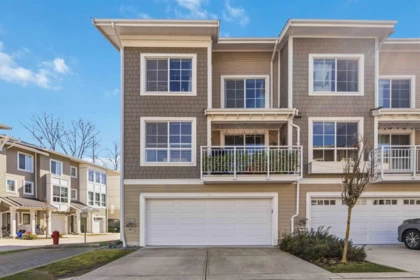 Hot Tub / Spa Photo of 88 5551 Admiral Way, Ladner, BC