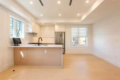 2890 Grant Street, Vancouver, BC, Vancouver — Half Duplex for sale