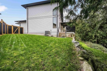 Playground / Recreational Area Near 5 46379 Uplands Road, Chilliwack, BC