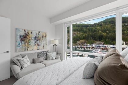 Office / Den Photo of 706 6707 Nelson Avenue, West Vancouver, BC
