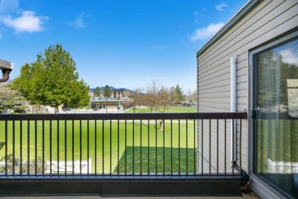 Laundry Room Photo of 203 45875 Cheam Avenue, Chilliwack, BC