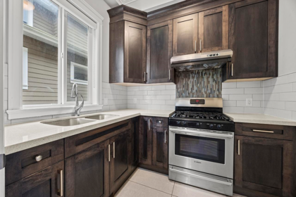 Breakfast Nook Photo of 3483 Wales Avenue, Coquitlam, BC