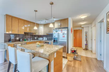 Kitchen Island Photo of 501 1189 Melville Street, Vancouver, BC