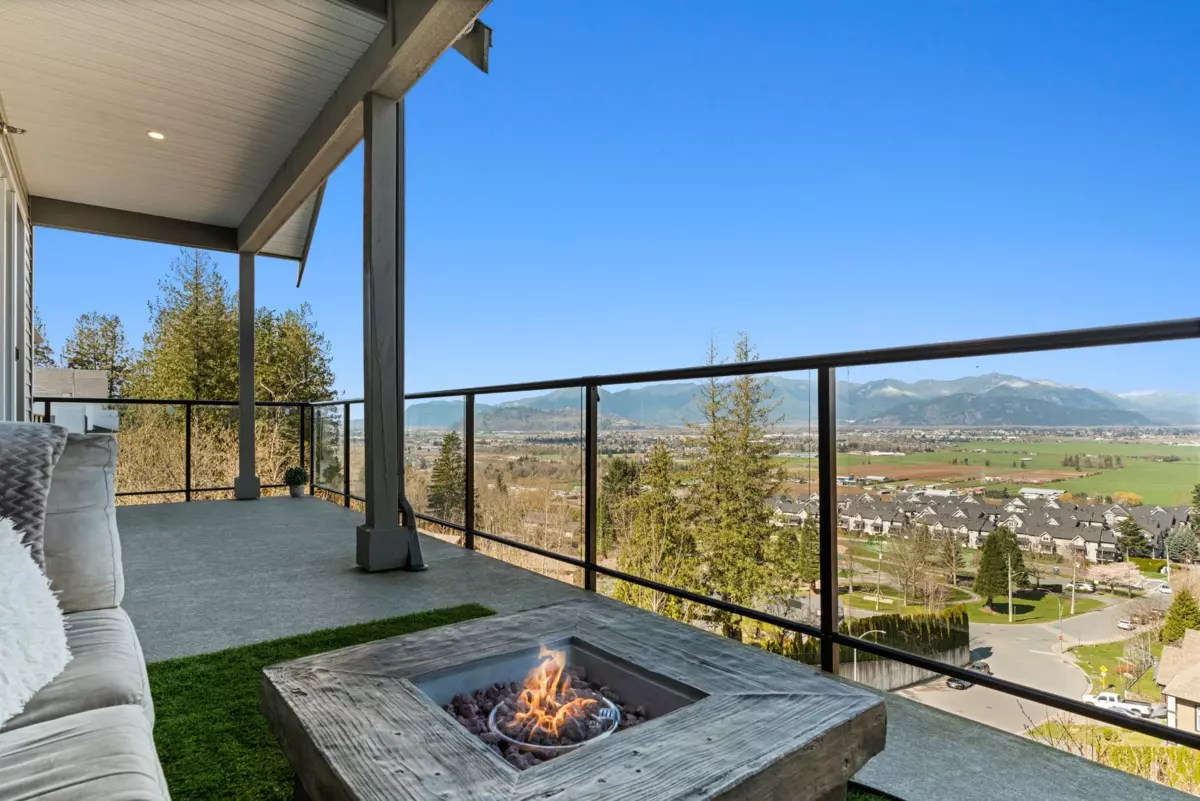 Exterior Rear Photo of 3 47203 Vista Place, Chilliwack, BC