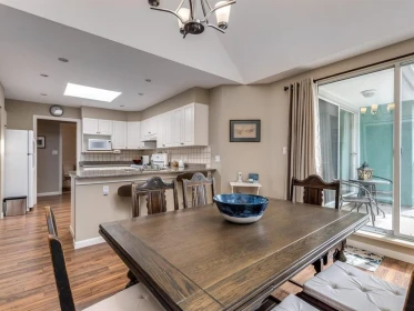 Breakfast Nook Photo of 304 1675 Augusta Avenue, Burnaby, BC