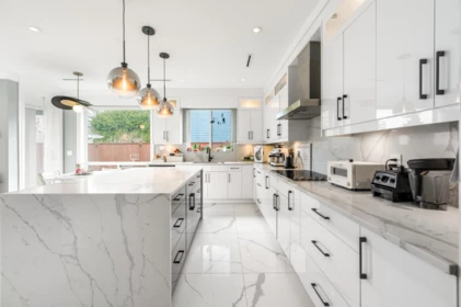 Kitchen Island Photo of 3991 Lockhart Road, Richmond, BC
