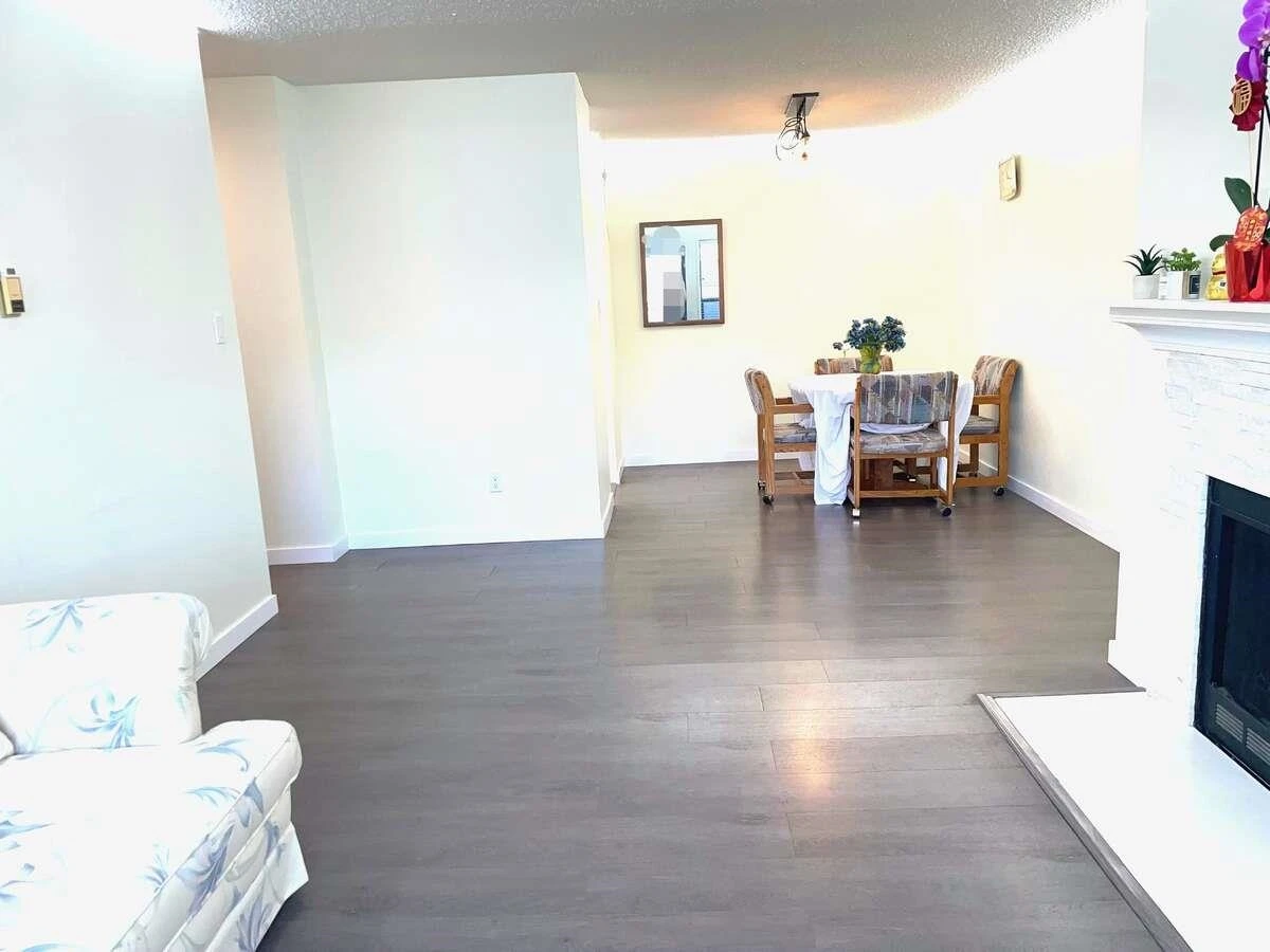 Dining Area Photo of 312 8591 Westminster Highway, Richmond, BC