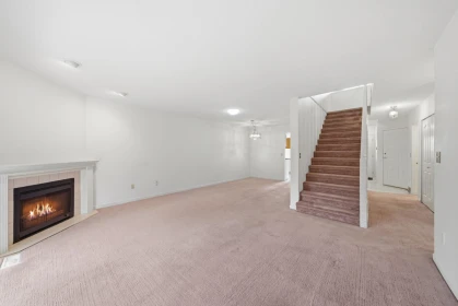 Primary Bedroom Photo of 25 32615 Murray Avenue, Abbotsford, BC