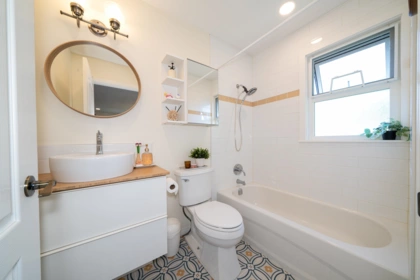 Hallway Photo of 1577 Lodgepole Place, Coquitlam, BC
