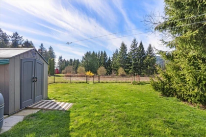 Outdoor Patio Photo of 640 Maple Falls Road, Columbia Valley, BC
