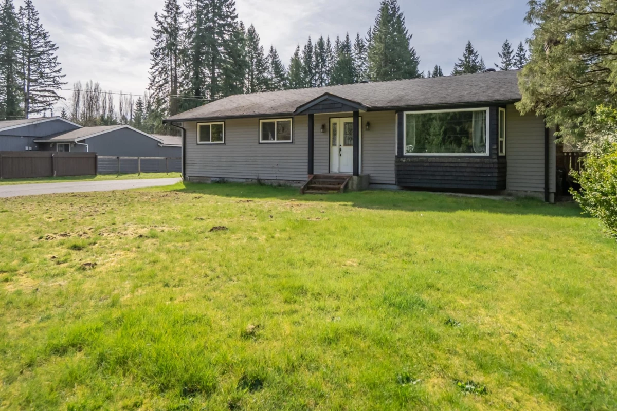 Exterior Rear Photo of 23566 52 Avenue, Langley, BC