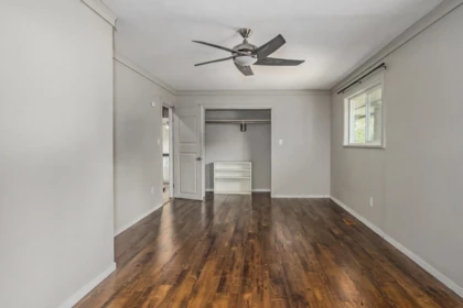 Hallway Photo of 23566 52 Avenue, Langley, BC
