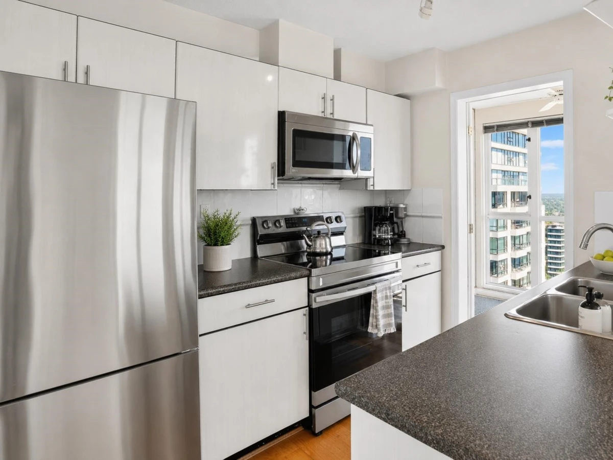 Family Room Photo of 3207 939 Homer Street, Vancouver, BC