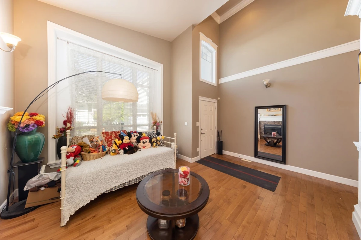 Family Room Photo of 9 3502 150a Street, Surrey, BC