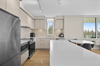 604 8761 University Crescent, Burnaby, BC, Burnaby — Apartment/Condo for sale