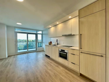Kitchen Island Photo of 1306 13738 Central Avenue, Surrey, BC