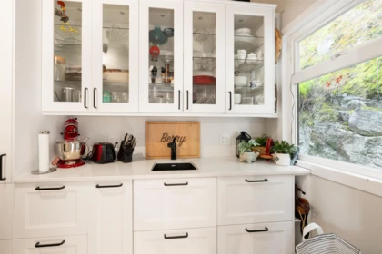 Kitchen Island Photo of 195 Kelvin Grove Way, Lions Bay, BC