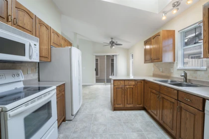 Laundry Room Photo of 55 2865 Glen Drive, Coquitlam, BC