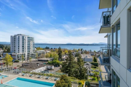 Primary Bedroom Photo of 805 15165 Thrift Avenue, Surrey, BC