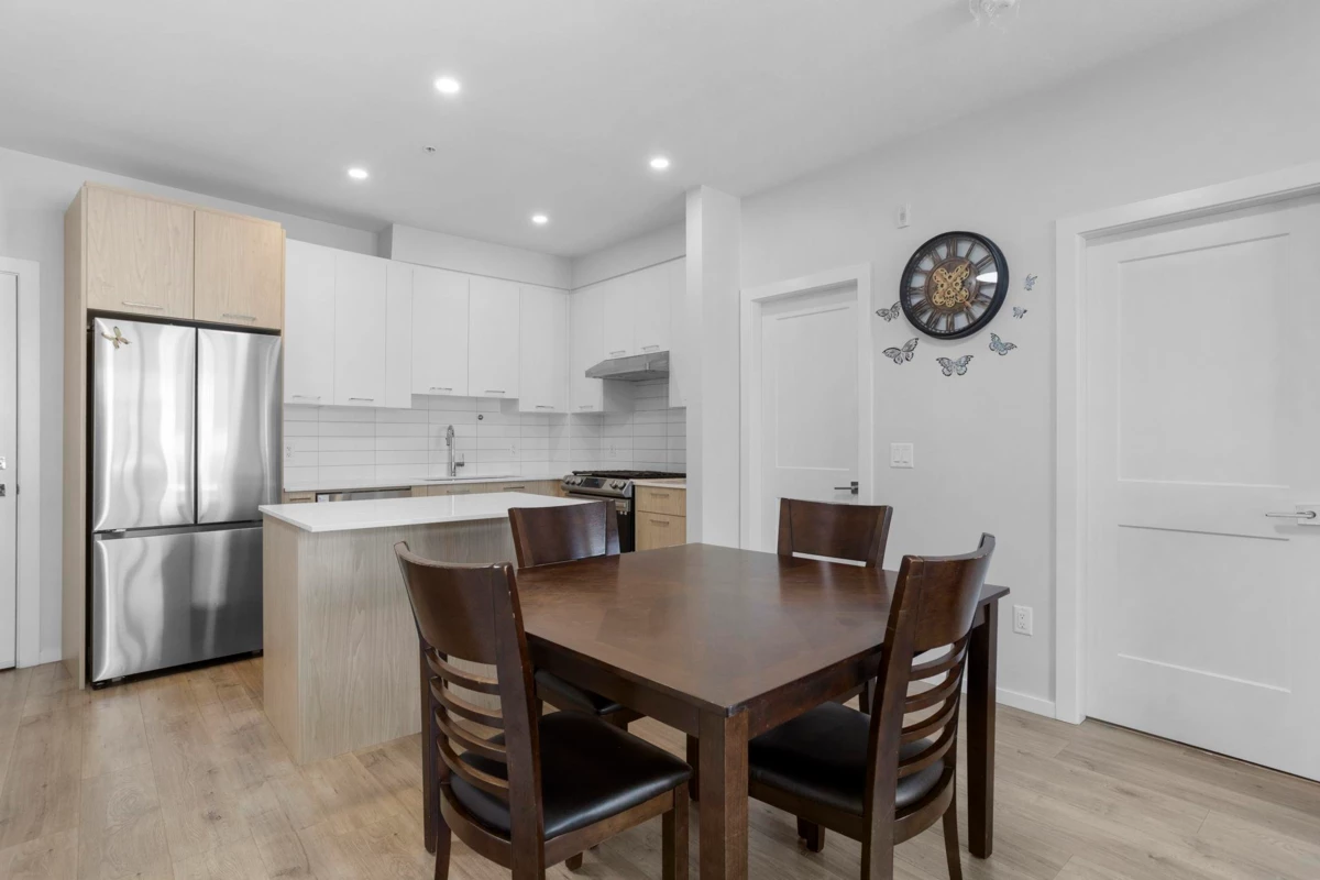 Dining Area Photo of 307 3315 148 Street, Surrey, BC