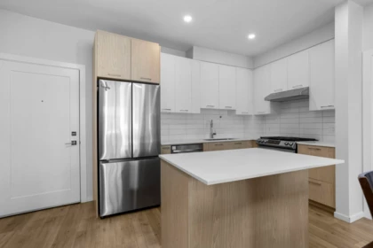 Kitchen Island Photo of 307 3315 148 Street, Surrey, BC
