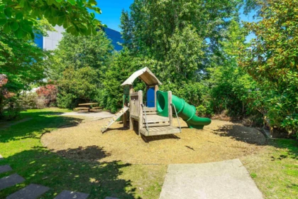 Garden / Landscaping Photo of 64 15405 31 Avenue, Surrey, BC