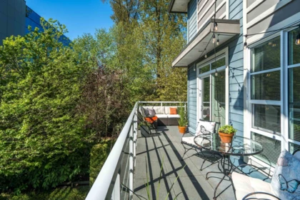 Hallway Photo of 64 15405 31 Avenue, Surrey, BC
