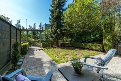 Mudroom Photo of 64 15405 31 Avenue, Surrey, BC