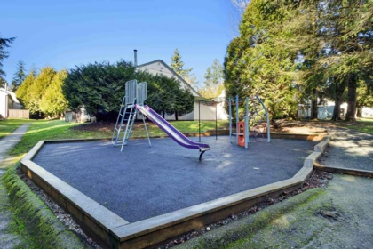 Basement Recreation Room Photo of 77 6657 138 Street, Surrey, BC