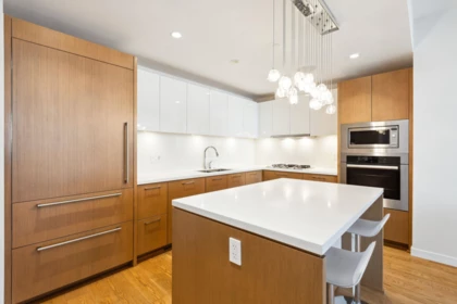 Kitchen Island Photo of 204 788 Arthur Erickson Place, West Vancouver, BC