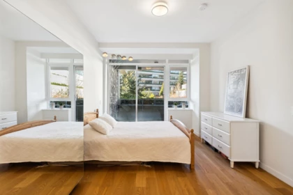 Primary Bedroom Photo of 204 788 Arthur Erickson Place, West Vancouver, BC