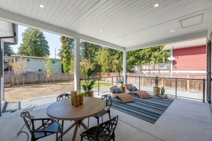 Swimming Pool Photo of 1493 55 Street, Delta, BC