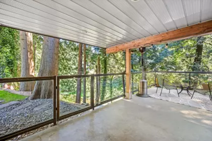 Hot Tub / Spa Photo of 20065 37a Avenue, Langley, BC