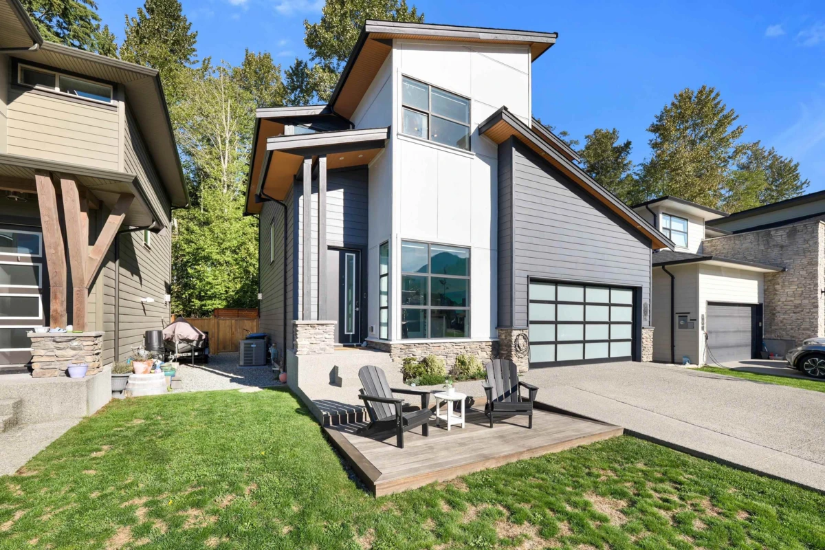 Exterior Rear Photo of 39349 Falcon Crescent, Squamish, BC