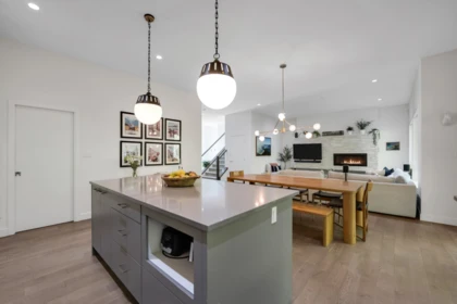 Kitchen Photo of 39349 Falcon Crescent, Squamish, BC