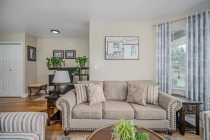 Breakfast Nook Photo of 22987 123b Avenue, Maple Ridge, BC