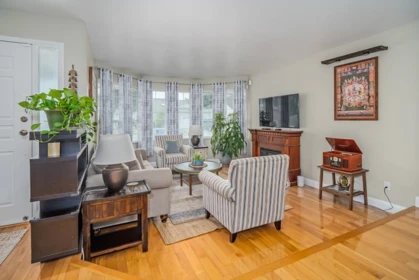Primary Bedroom Photo of 22987 123b Avenue, Maple Ridge, BC
