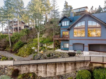 Community Amenities Photo (Clubhouse) of 401 Skyline Drive, Gibsons, BC