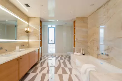 Entry Foyer Photo of PH3101 277 Thurlow Street, Vancouver, BC