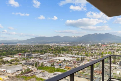 Kitchen Photo of 4407 2186 Gilmore Avenue, Burnaby, BC