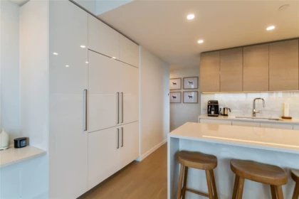 Primary Bathroom Photo of 4407 2186 Gilmore Avenue, Burnaby, BC