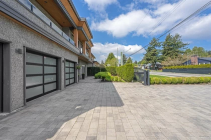 15482 Pacific Avenue, White Rock, BC, White Rock — Single Family Residence for sale