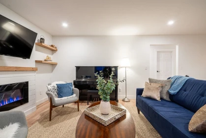 Breakfast Nook Photo of 26567 28a Avenue, Langley, BC