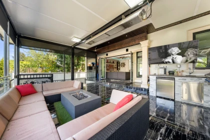 Outdoor Deck Photo of 3419 E 48th Avenue, Vancouver, BC