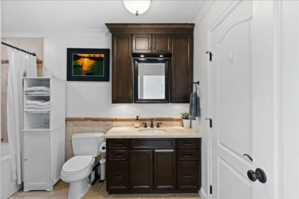 Mudroom Photo of 8 1266 W 6th Avenue, Vancouver, BC