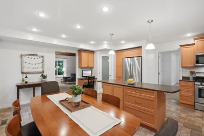 Breakfast Nook Photo of 6498 131a Street, Surrey, BC