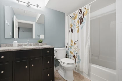 Swimming Pool Photo of 6498 131a Street, Surrey, BC