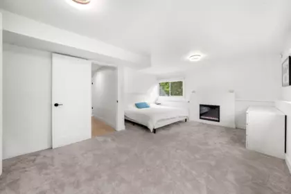 Hallway Photo of 675 Burley Drive, West Vancouver, BC