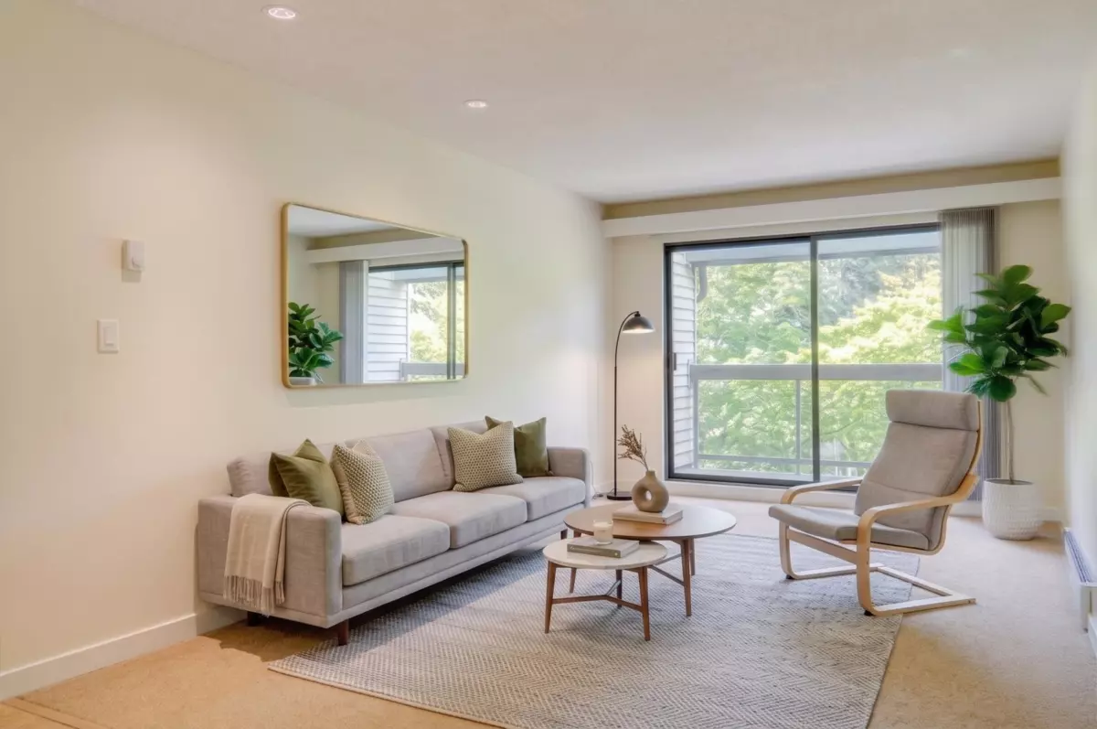 Family Room Photo of 309 1422 E 3rd Avenue, Vancouver, BC