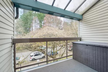 Powder Room Photo of 309 1422 E 3rd Avenue, Vancouver, BC